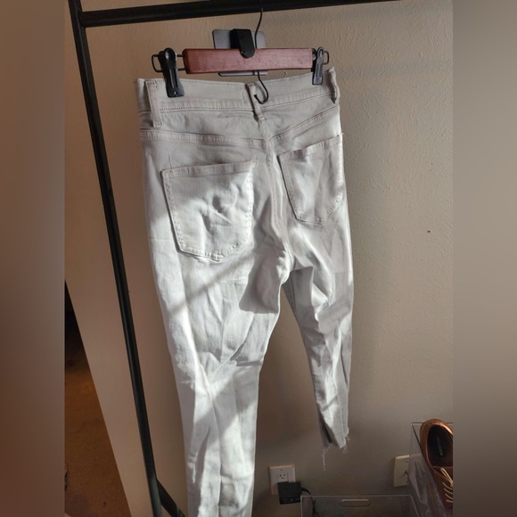 Express 4R Blue Jean, skinny hyper stretch high rise, fringe on bottom - Picture 3 of 4